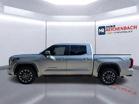Used 2024 Toyota Tundra Limited AWD/4WD image 7