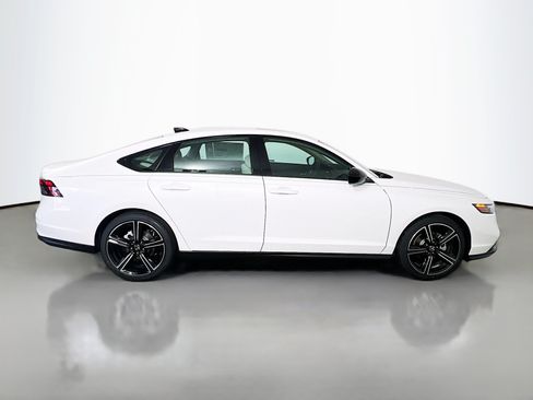 New 2026 Honda Accord SE image 8