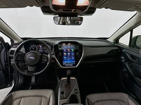 Used 2024 Subaru Crosstrek 2.0i Premium image 3