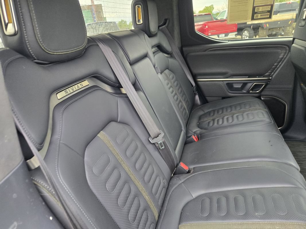 Used 2022 Rivian R1T Adventure AWD/4WD image 13