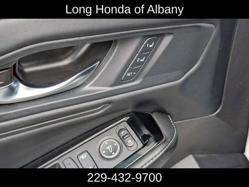 Used 2023 Honda Accord Touring image 13