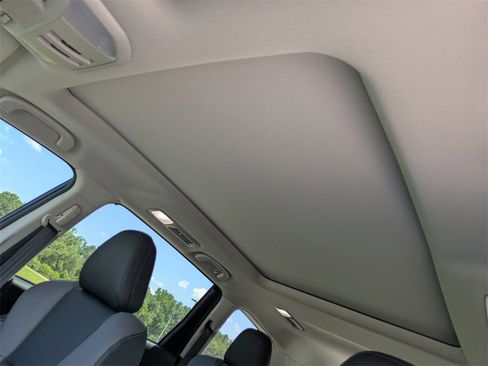 Certified 2025 Subaru Ascent Onyx Edition w/ Popular Package #2 image 20