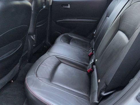 Used 2013 Nissan Rogue SL AWD/4WD image 19