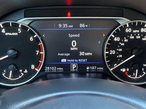 Used 2025 Nissan Altima 2.5 SV FWD image 24