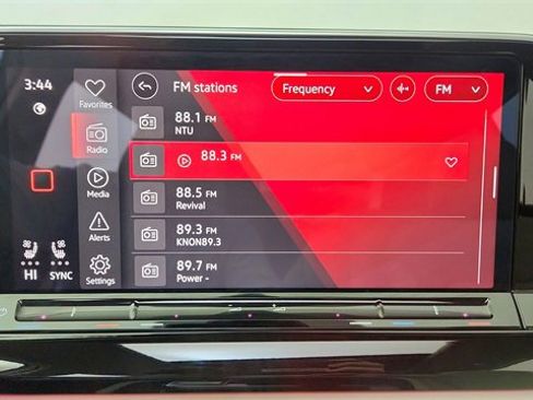 Used 2024 Volkswagen Atlas SEL Premium R-Line image 51