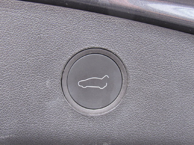 Used 2023 Tesla Model 3 Long Range AWD/4WD image 21