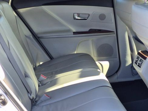 Used 2009 Toyota Venza AWD image 21