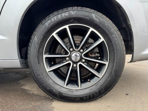 Used 2019 Dodge Grand Caravan GT image 13