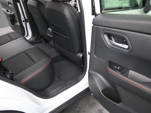 New 2026 Nissan Rogue SV image 19