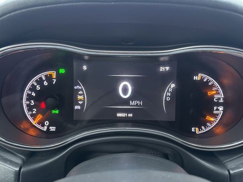 Used 2018 Jeep Grand Cherokee Limited image 14