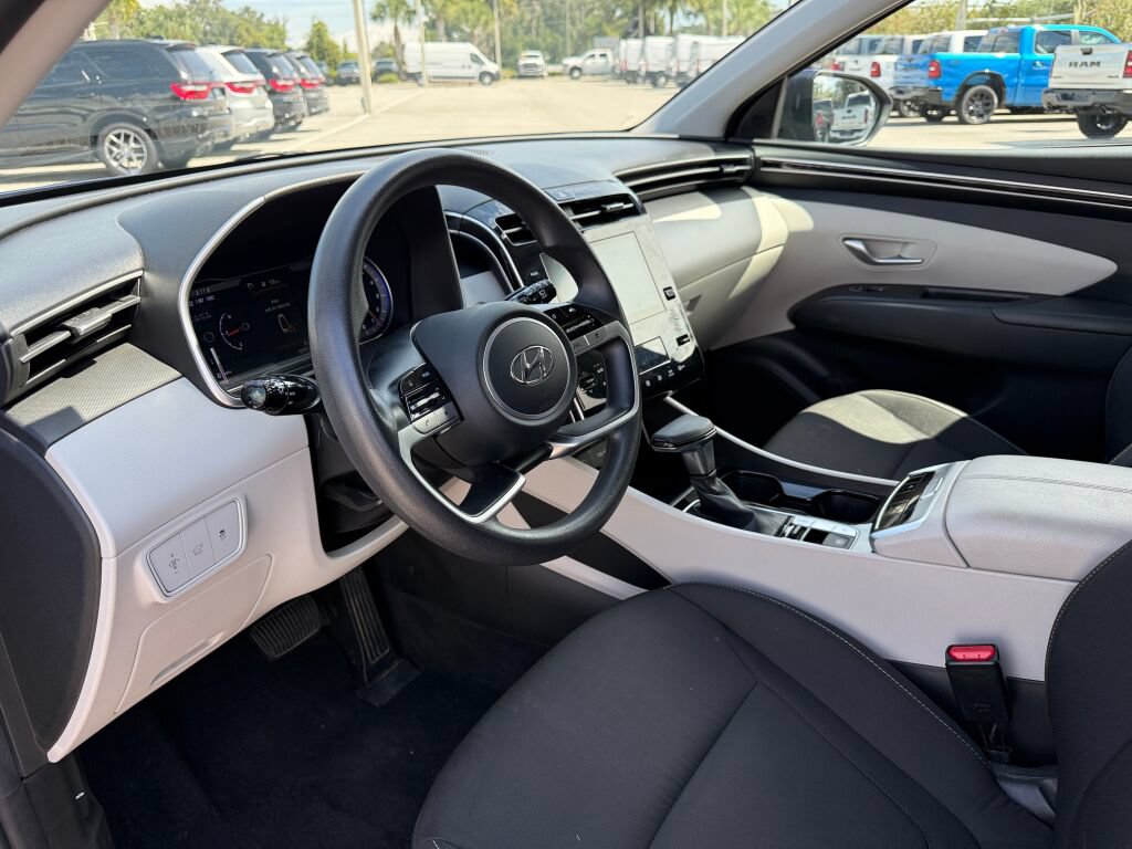 Used 2024 Hyundai Tucson SEL FWD image 20