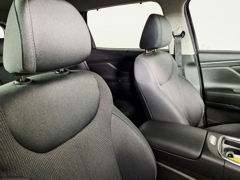 Certified 2022 Hyundai Santa Fe SEL w/ Convenience Package FWD image 10
