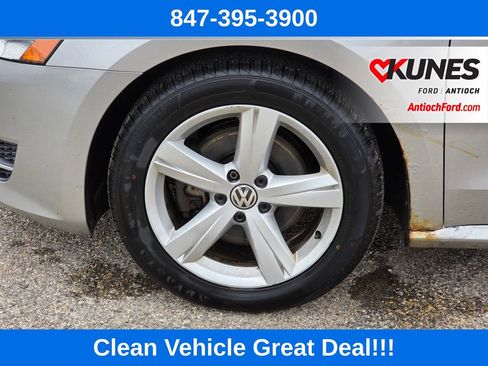 Used 2012 Volkswagen Passat 2.5 SE image 12