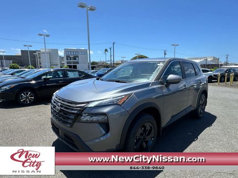 New 2026 Nissan Rogue SV FWD image 1