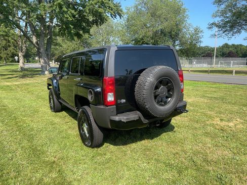 Used 2008 HUMMER H3 w/ Chrome Appearance Package AWD/4WD image 12