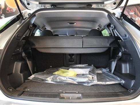 New 2026 Mitsubishi Outlander ES AWD/4WD image 17
