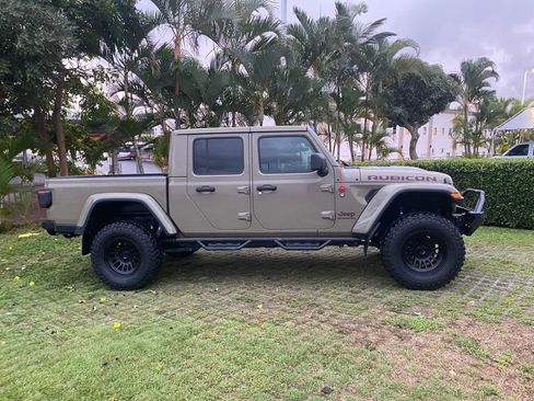 Used 2020 Jeep Gladiator Rubicon image 8