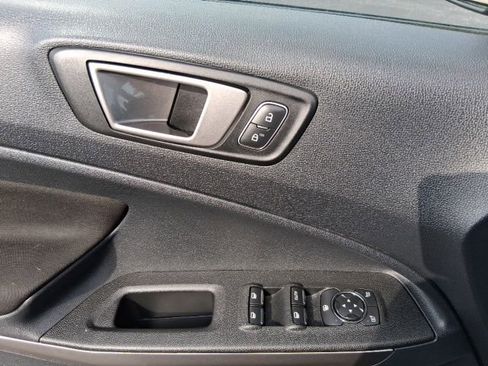 Used 2020 Ford EcoSport SE FWD image 15