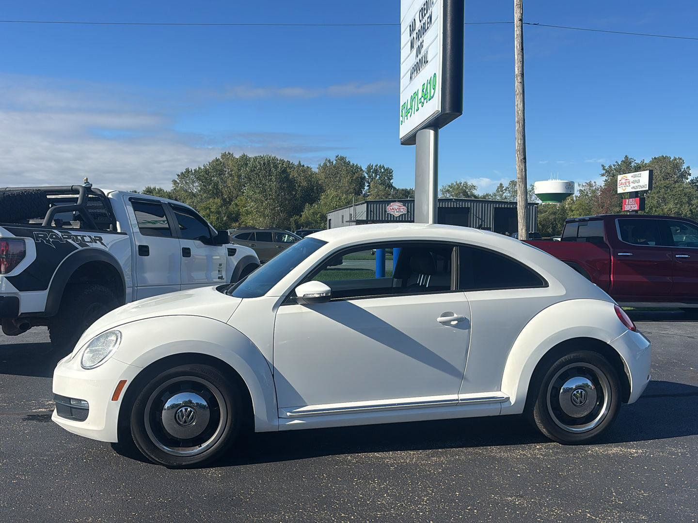 Used 2013 Volkswagen Beetle 2.5 FWD image 4