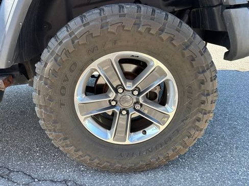 Used 2018 Jeep Wrangler Unlimited Sport S AWD/4WD image 20