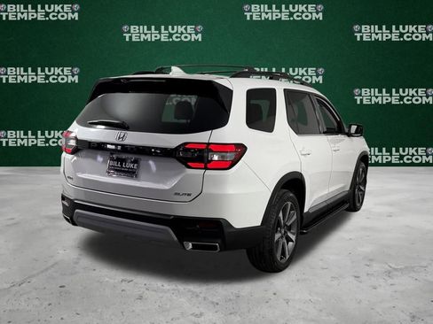 Used 2024 Honda Pilot Elite image 5