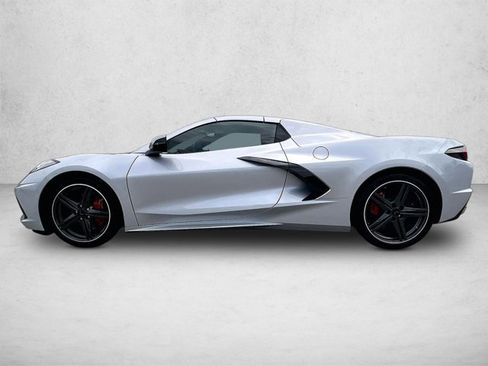 Used 2026 Chevrolet Corvette Stingray Convertible w/ 1LT RWD image 6