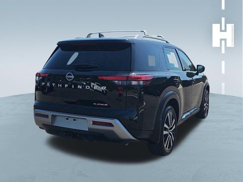 Used 2024 Nissan Pathfinder Platinum w/ Cargo Package image 3