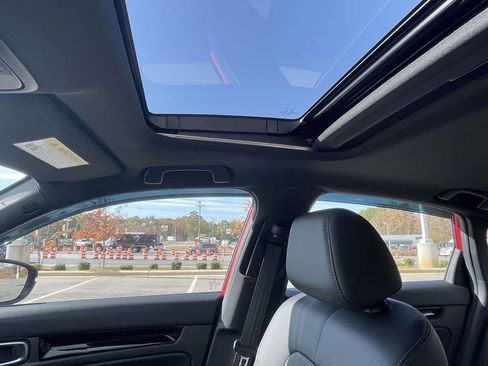 Certified 2025 Honda Civic Sport Touring image 22