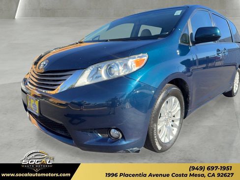 Used 2011 Toyota Sienna XLE FWD image 33