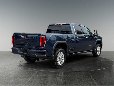 Used 2022 GMC Sierra 2500 Denali AWD/4WD image 9