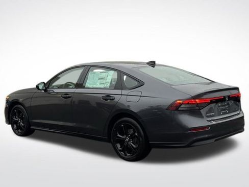 New 2025 Honda Accord SE image 6