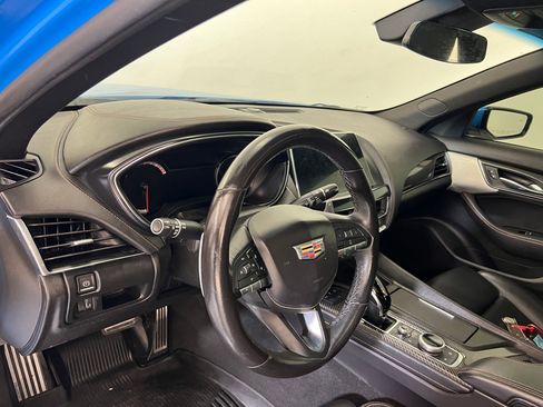 Used 2022 Cadillac CT5 V w/ Cold Weather Package image 4