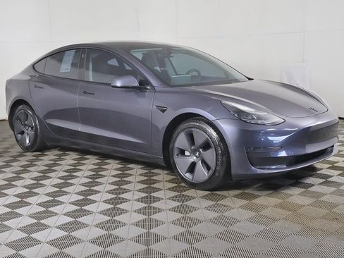 Used 2021 Tesla Model 3 Standard Range Plus RWD image 44
