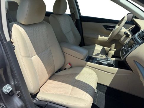 Used 2016 Nissan Altima 2.5 S w/ Power Driver Seat Package FWD image 16