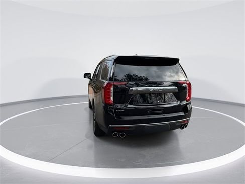 Used 2023 GMC Yukon AT4 w/ AT4 Premium Plus Package image 7