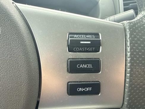 Used 2021 Nissan Frontier SV w/ Midnight Edition Floor Mats AWD/4WD image 19