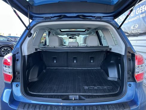 Used 2016 Subaru Forester 2.5i Touring w/ Eyesight & Navigation System AWD/4WD image 13
