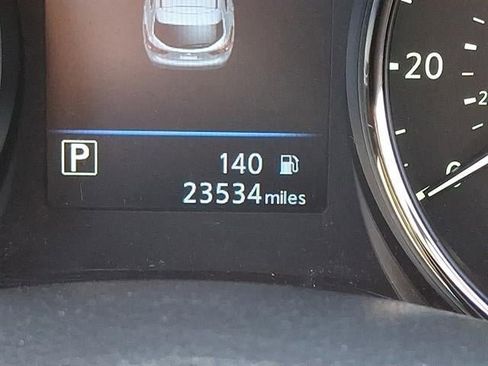 Used 2021 Nissan Rogue Sport SL w/ Premium Package image 21