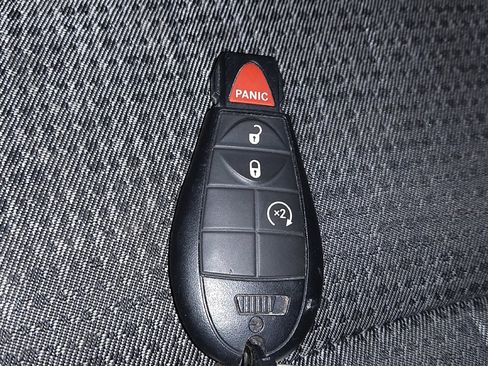 Used 2013 RAM 1500 Lone Star image 32