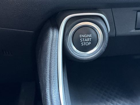 Certified 2025 Toyota Grand Highlander FWD image 23