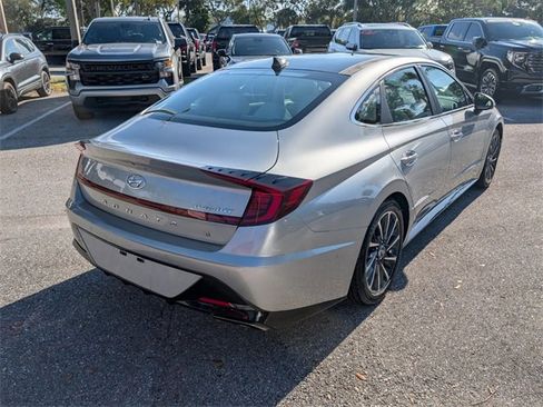Used 2020 Hyundai Sonata Limited image 12