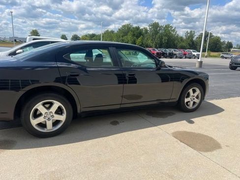 Used 2010 Dodge Charger AWD image 7