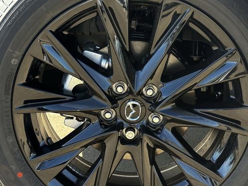 New 2025 MAZDA CX-5 Carbon Edition image 11