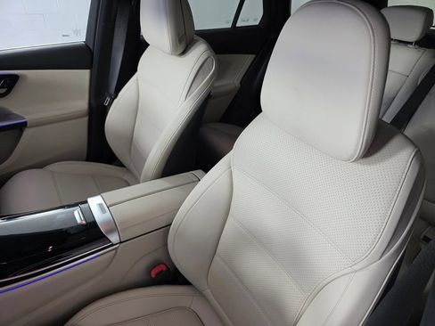 Certified 2023 Mercedes-Benz GLC 300 4MATIC image 10