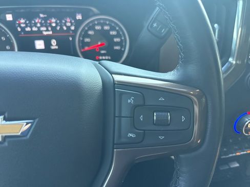 Used 2021 Chevrolet Silverado 1500 High Country w/ Technology Package AWD/4WD image 18