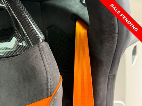 Used 2024 Lamborghini Huracan Sterrato image 39