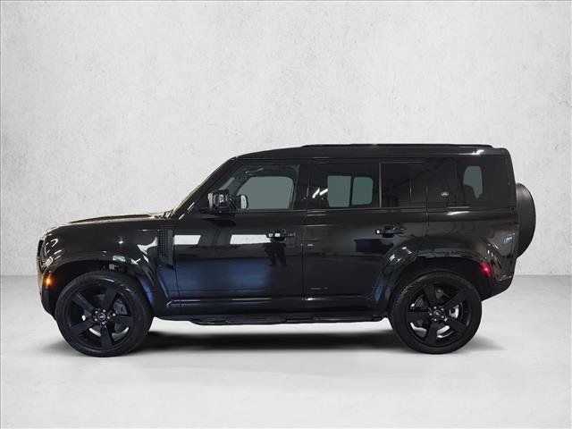 Used 2023 Land Rover Defender 110 X-Dynamic SE AWD/4WD image 8