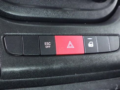 Used 2020 RAM ProMaster 1500 FWD image 24