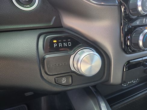 Used 2024 RAM 1500 Laramie RWD image 24