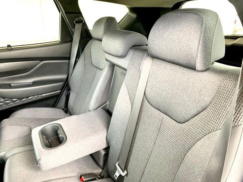 Used 2022 Hyundai Santa Fe XRT FWD image 17